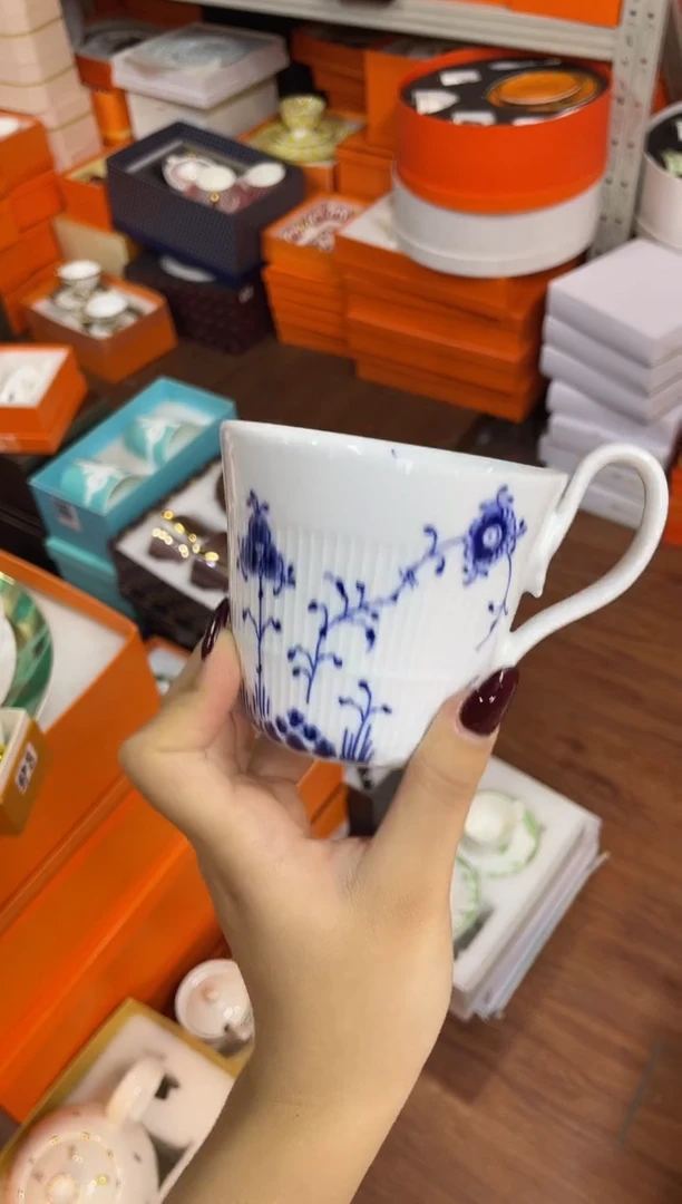 杯鸿辉家品牌瓷器，京东包邮！