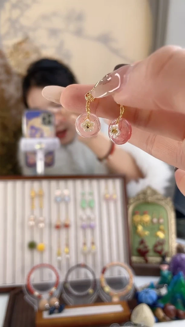 铜合金925银无樱花小玛耳钉