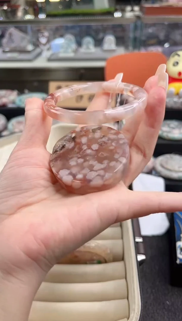 未镶嵌手镯石英质玉56圈口（赠品镯心）6751396