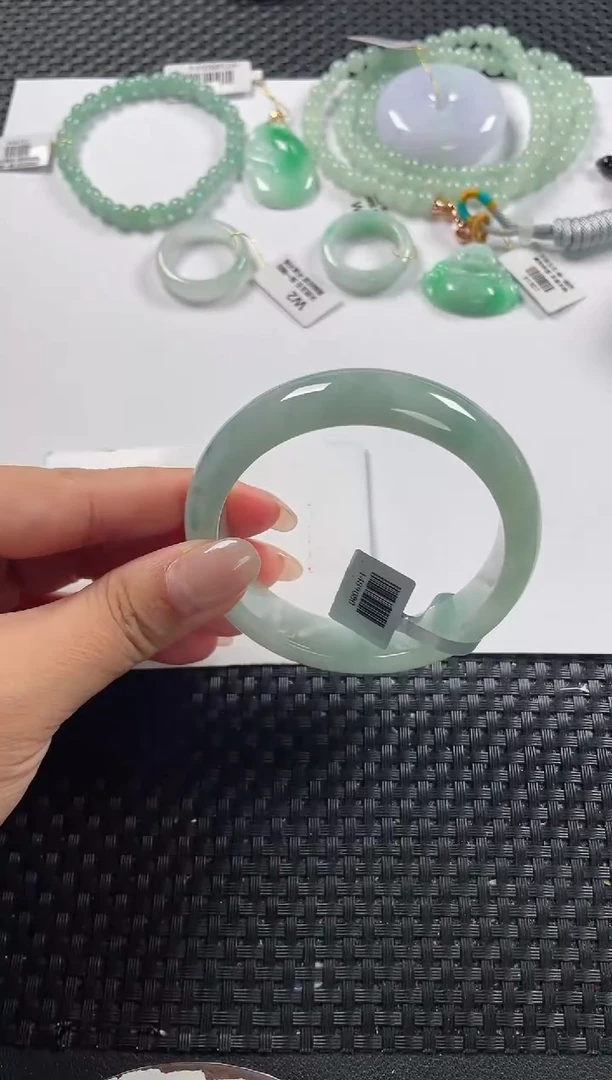 未镶嵌手镯翡翠基地发货H 8147  57+
