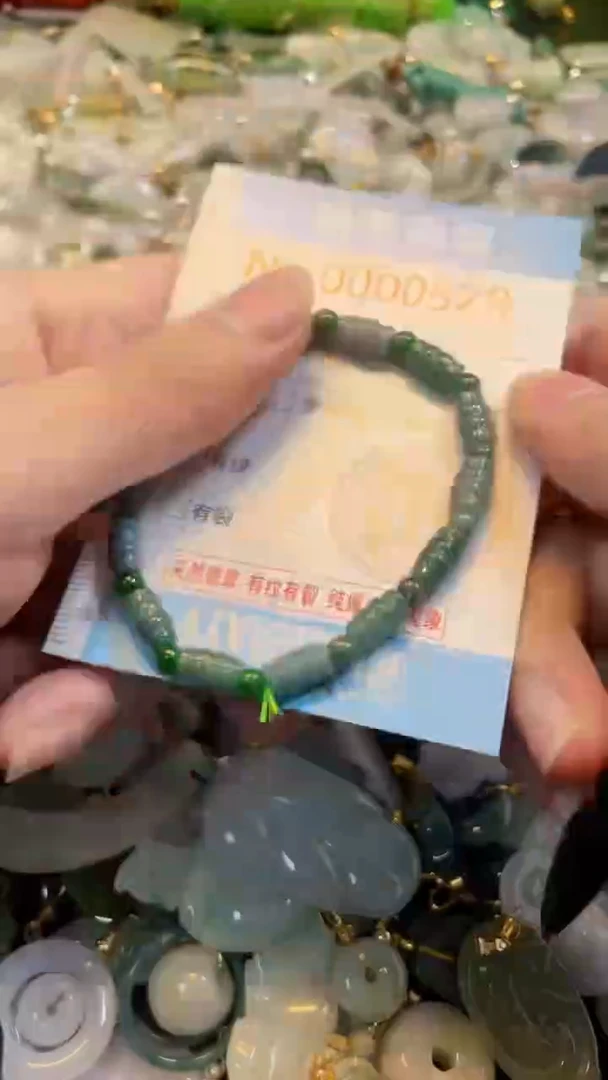 吊坠(不含链)未镶嵌翡翠528