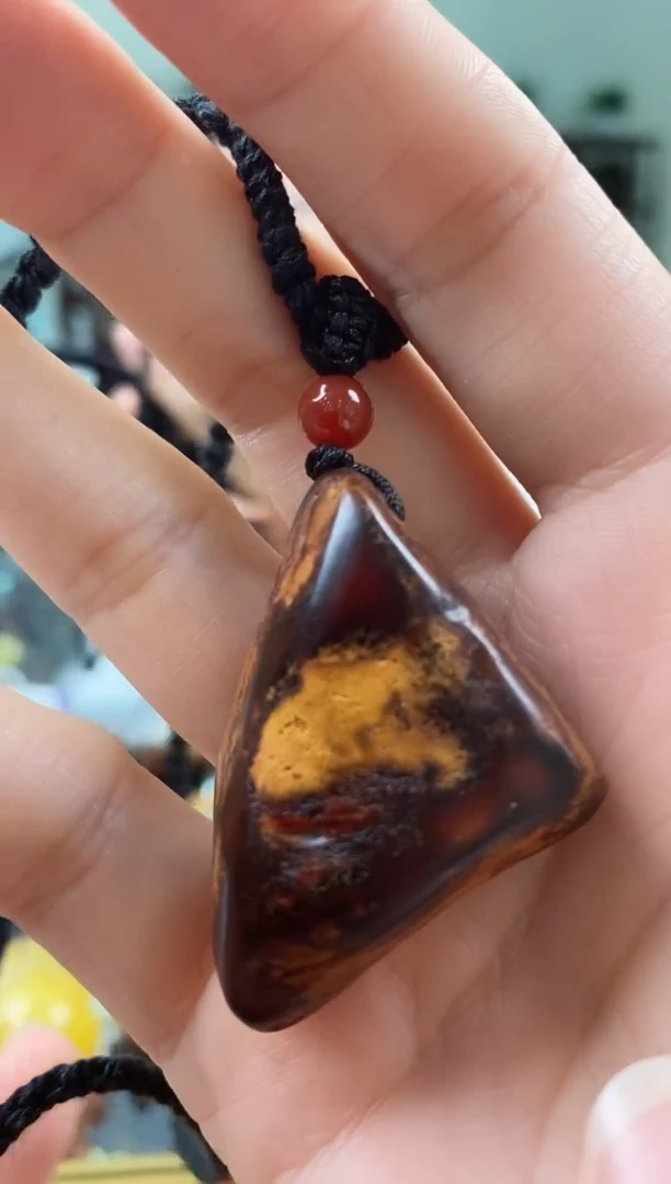 【闪购商品】琥珀颈饰未镶嵌吊坠