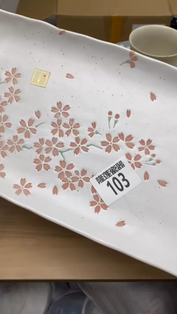 瓷片M****y隆莲全球选好物精选