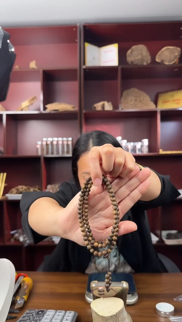 沉香手串圆珠多圈6mm11g