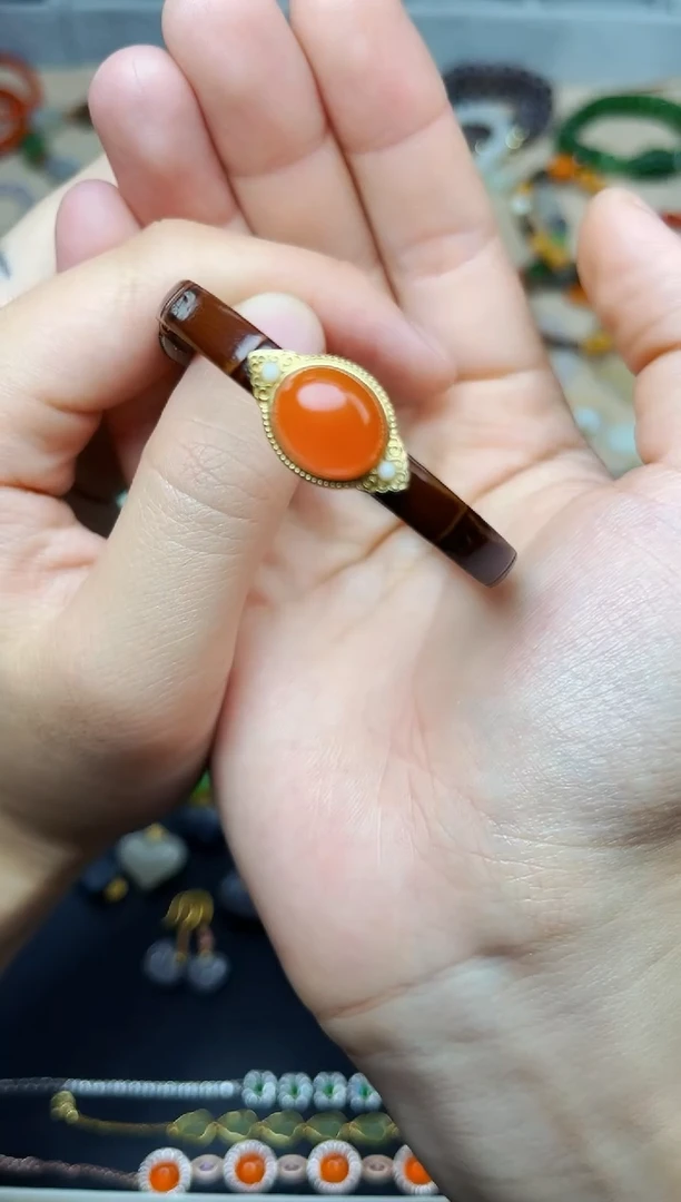 南红玛瑙手牌未镶嵌南红手牌06