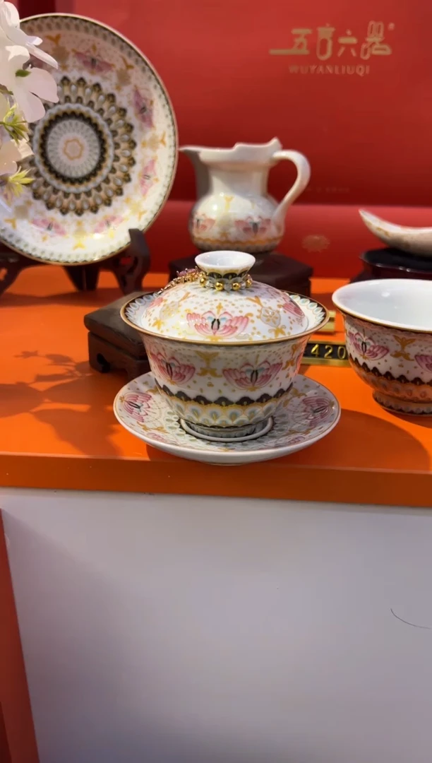 瓷片小乔闪购链接