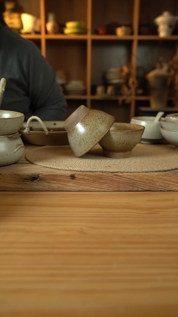 奶奶系列的5英寸高脚斗笠米饭碗2个