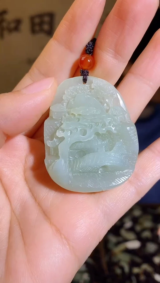 颈饰未镶嵌和田玉1