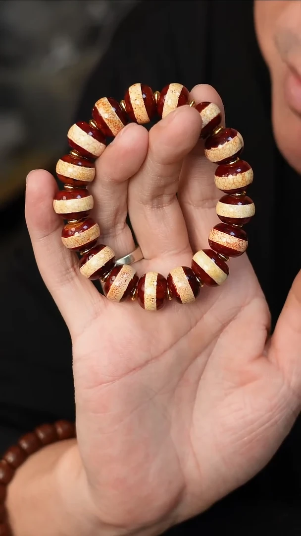 未镶嵌手串玛瑙/玉髓（覆膜）单圈