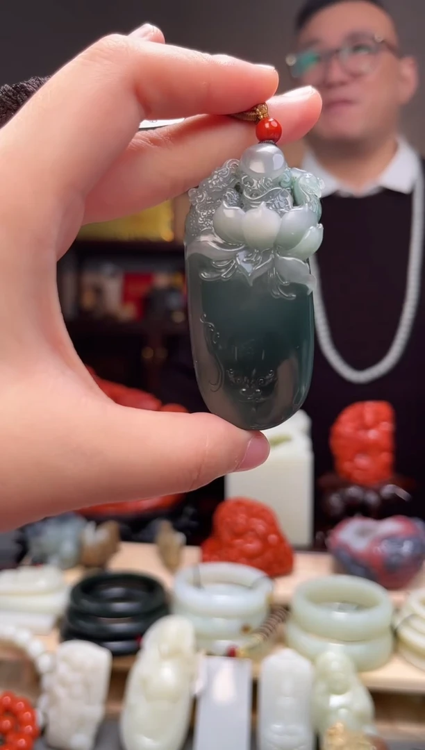 未镶嵌颈饰玛瑙/玉髓吊坠