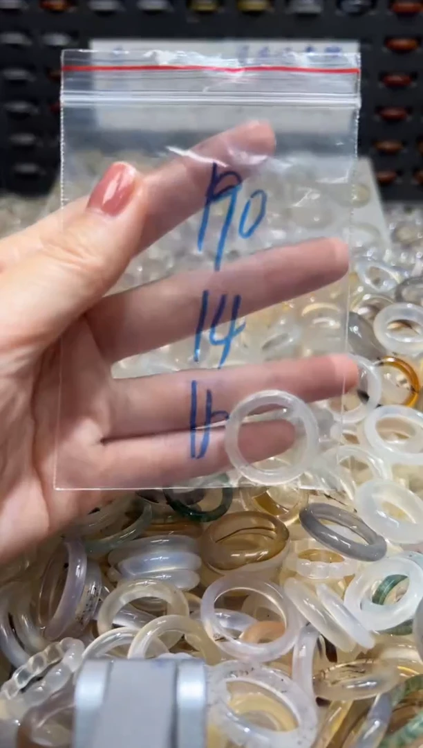 未镶嵌戒指玛瑙/玉髓190