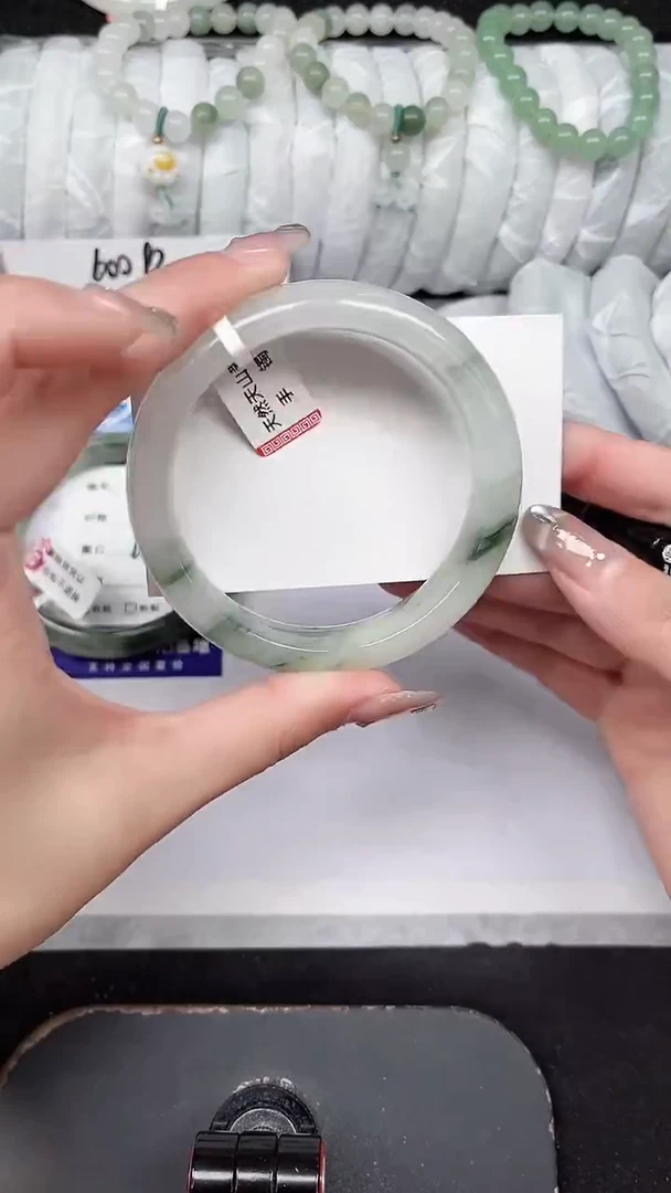 未镶嵌手镯石英质玉220-59/60