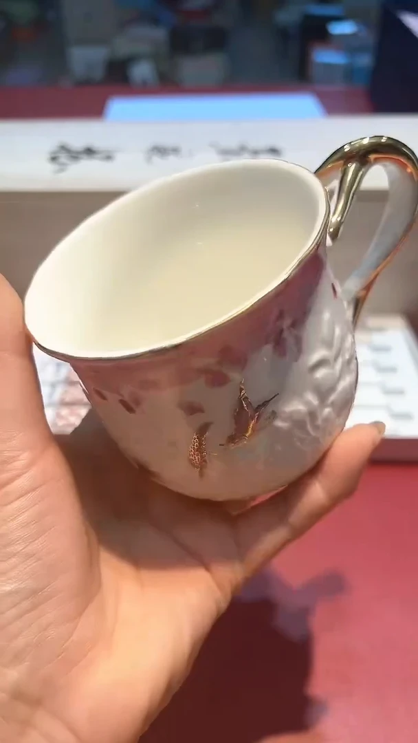 【闪购商品】瓷片锅碗瓢彭一件不剩