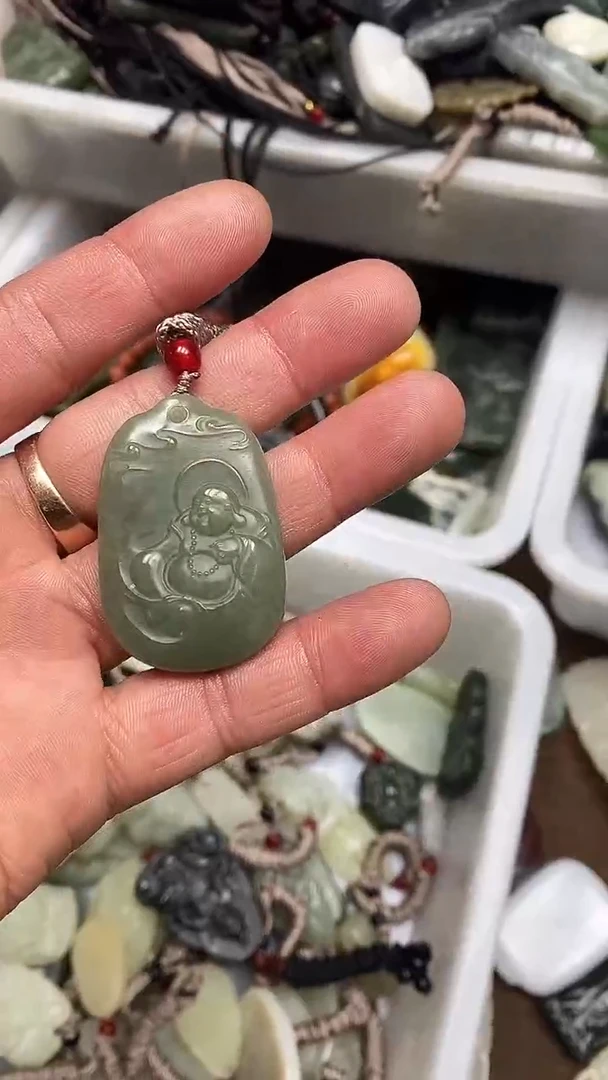 吊坠(不含链)未镶嵌和田玉1