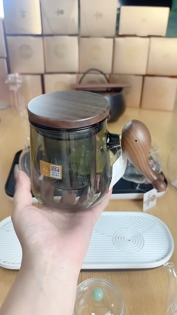 悦鲲杯送赠品茶盘