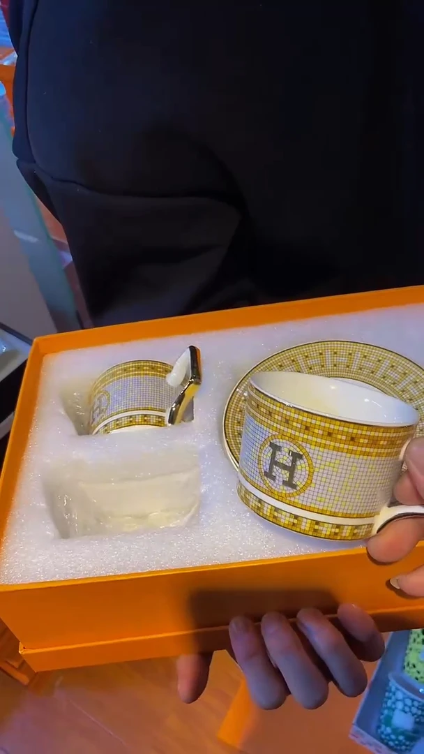 【闪购商品】鸿辉家品牌瓷器，京东包邮！