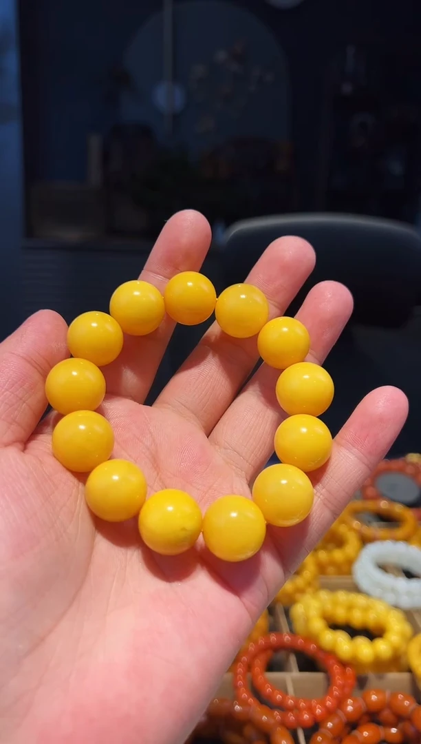 手串蜜蜡未镶嵌暴力黄17+