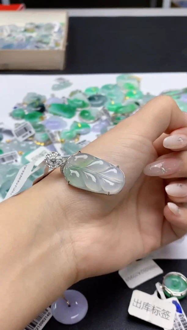 颈饰银S925镶嵌翡翠天然缅甸a货翡翠百元以上9元证书费自理