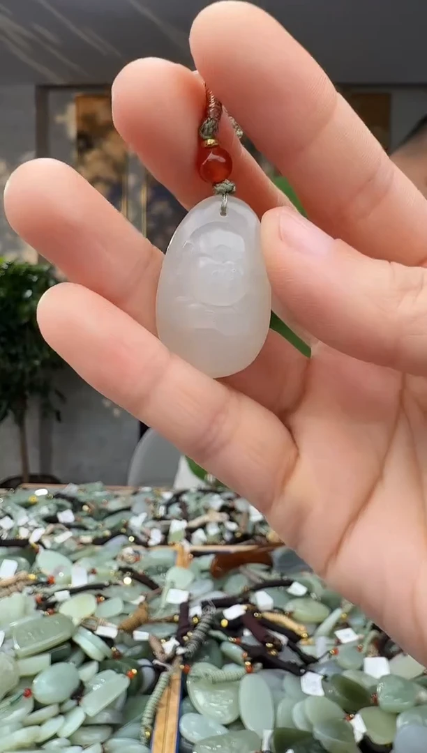 未镶嵌和田玉挂件拍一发一