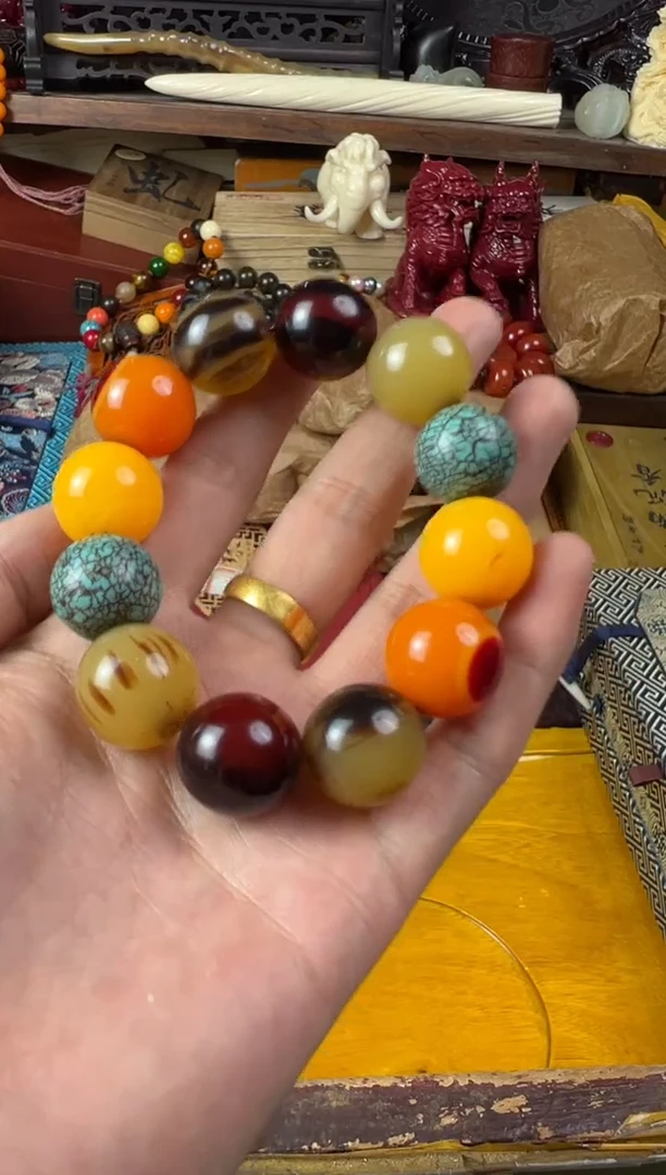 未镶嵌蜜蜡裸石主播推荐主播推荐