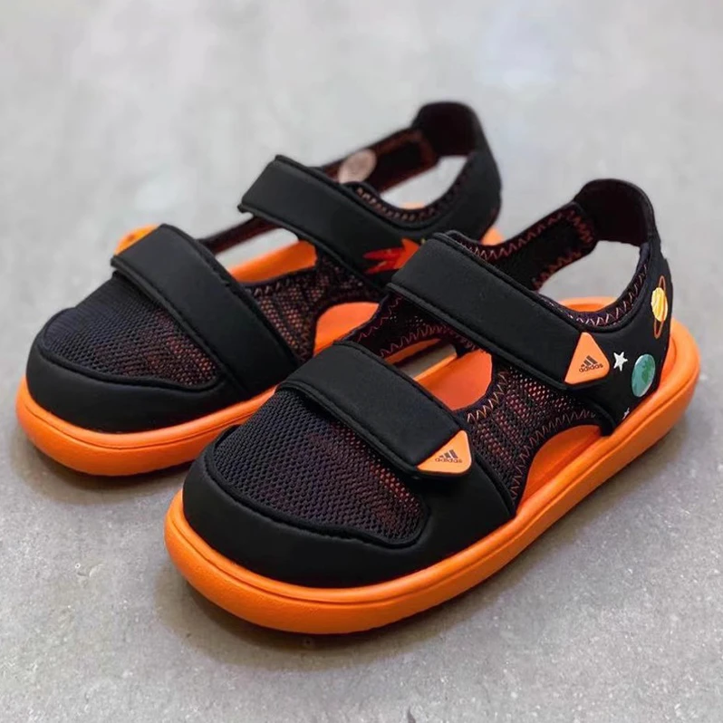 （断码处理）阿迪达斯中童网布舒适防滑耐磨时尚休闲儿童凉鞋GX2473