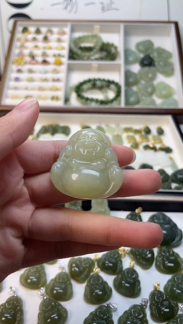 吊坠(不含链)未镶嵌和田玉吊坠(不含链) 未镶嵌 和田玉