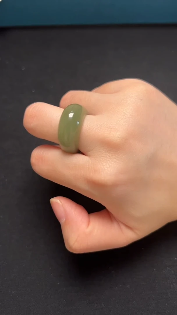 和田玉戒指未镶嵌面包戒