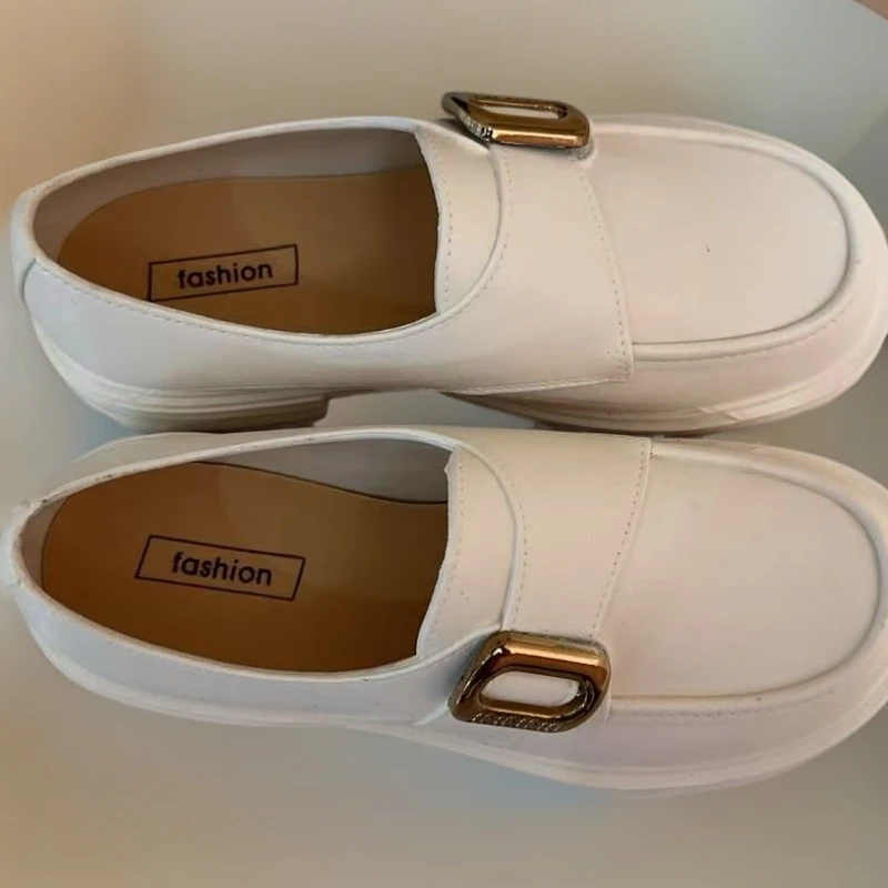 一脚蹬搭扣注压圆头丁字鞋乐福鞋时尚英伦风单鞋皮鞋