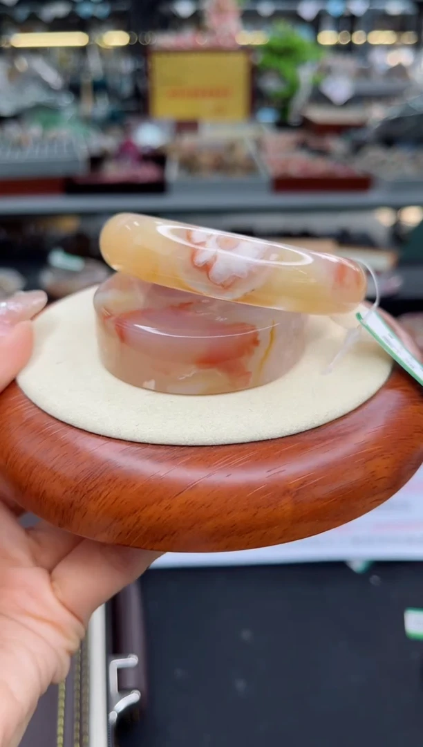 【闪购商品】石英质玉手镯未镶嵌58圈口（赠品镯心）6524565