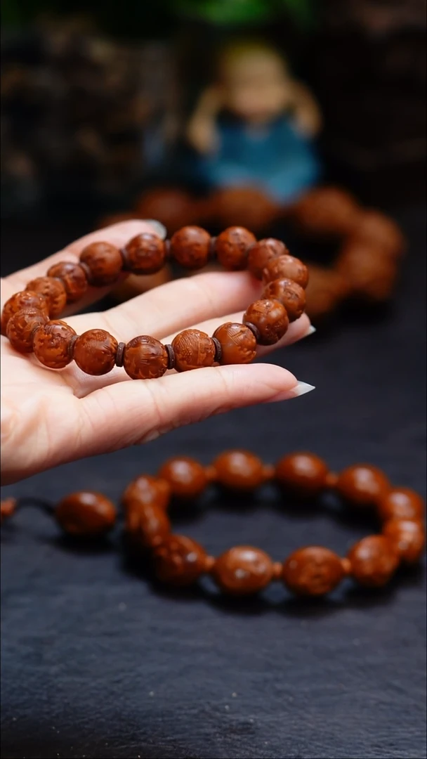 【闪购商品】橄榄核吊坠橄榄核