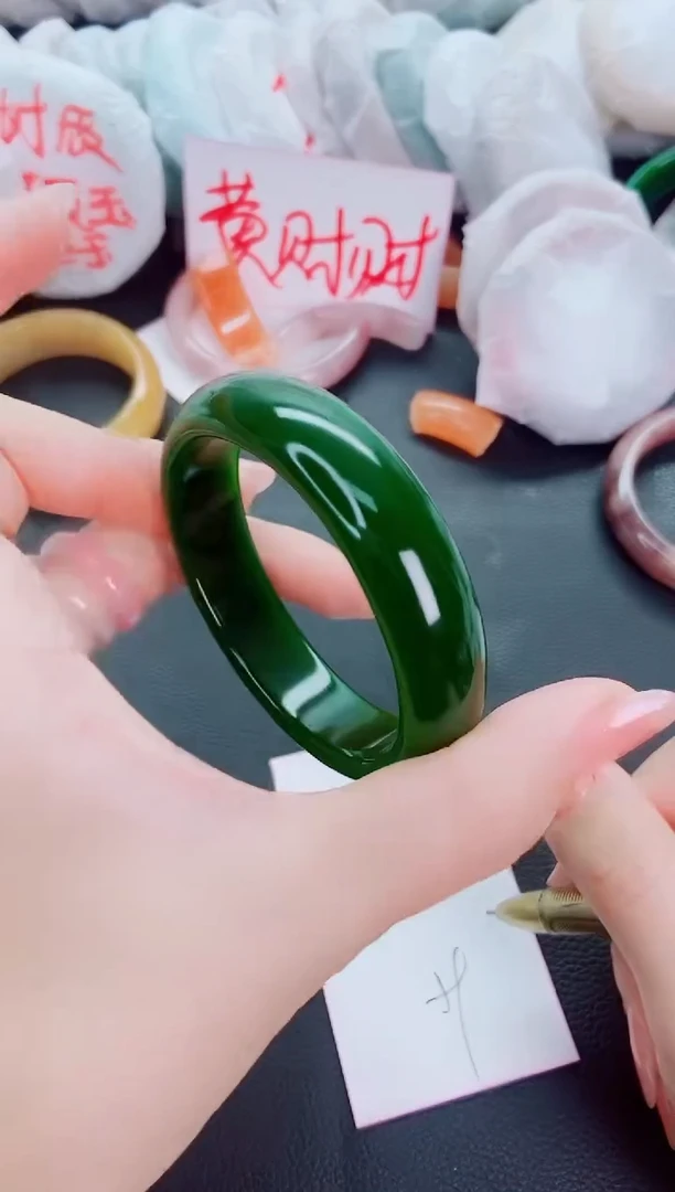 石英质玉手镯未镶嵌N158-56-57