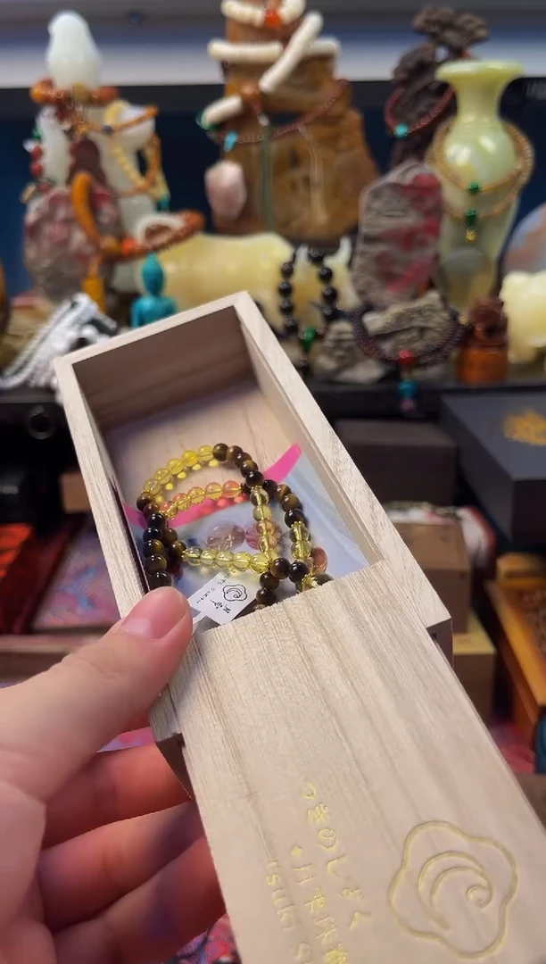 未镶嵌笔搁水晶小熊拖鞋直播精选推荐