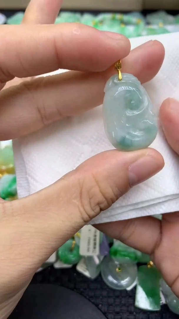 颈饰未镶嵌翡翠天然缅甸A货翡翠