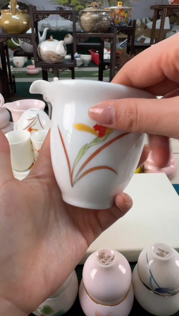 【闪购商品】瓷器 ······.......