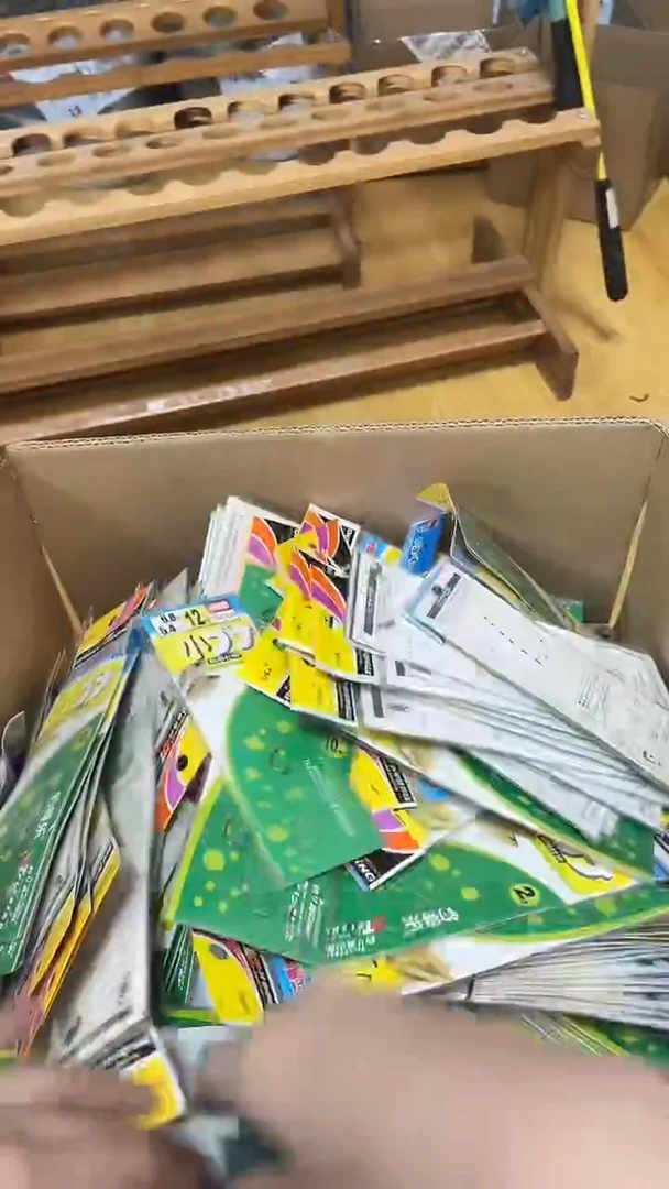 747   钩子一箱装