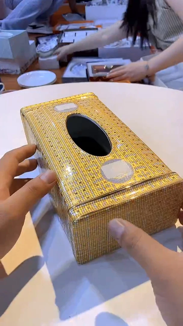 鸿辉家品牌瓷器，京东包邮！