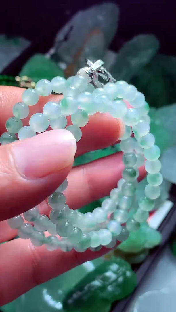 未镶嵌定制翡翠故*?翡翠毛货定制