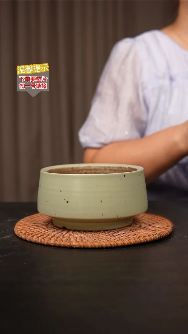 瓷片内口径约12  外高约7-8