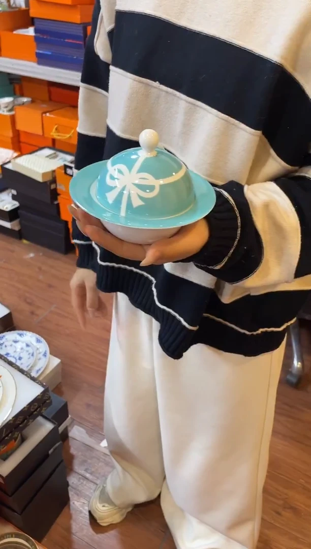 杯鸿辉家品牌瓷器，京东包邮！