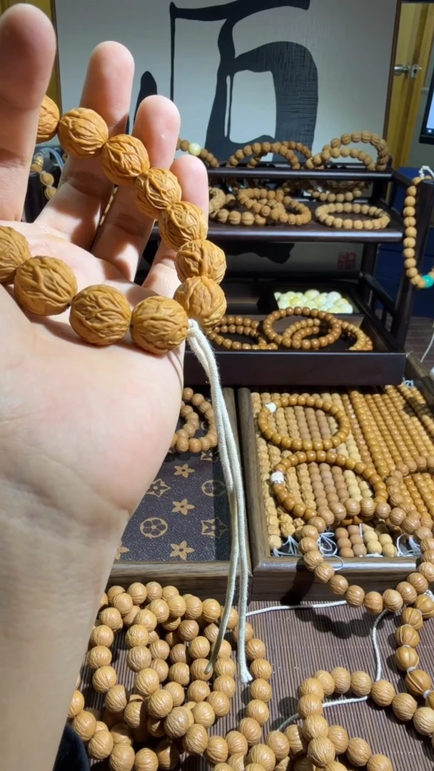 手串猴头核桃毒液