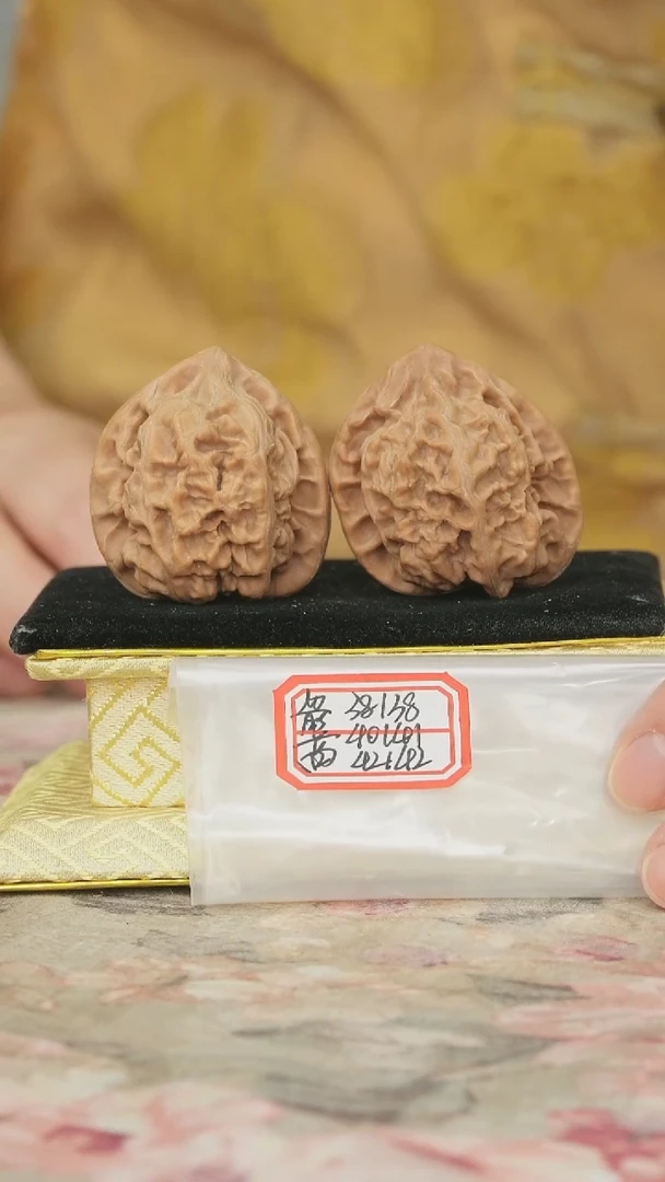 把件文玩核桃马蹄