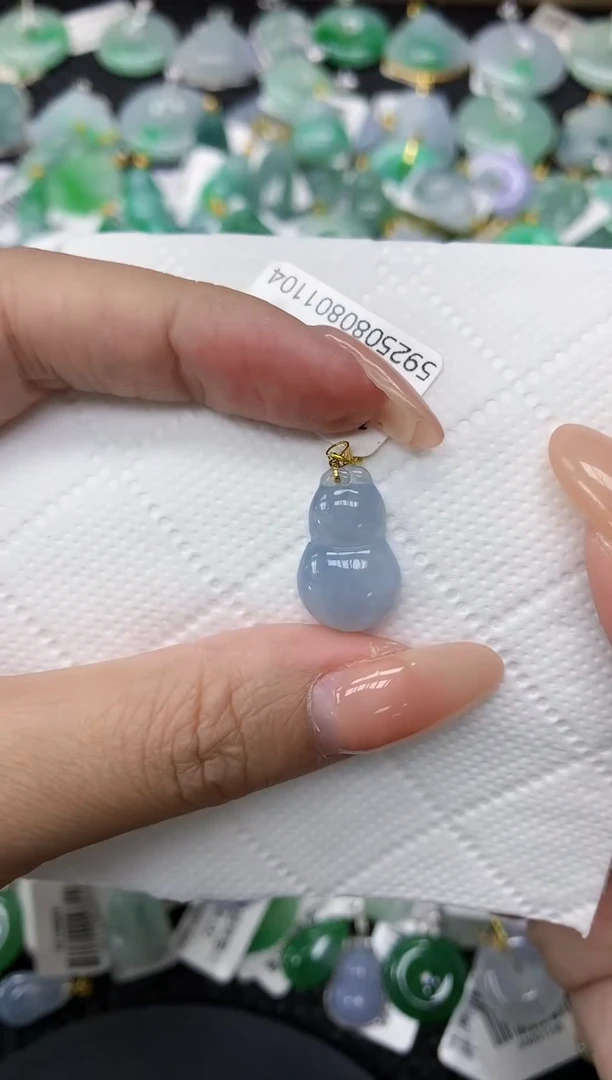 颈饰18K金镶嵌翡翠11111111111