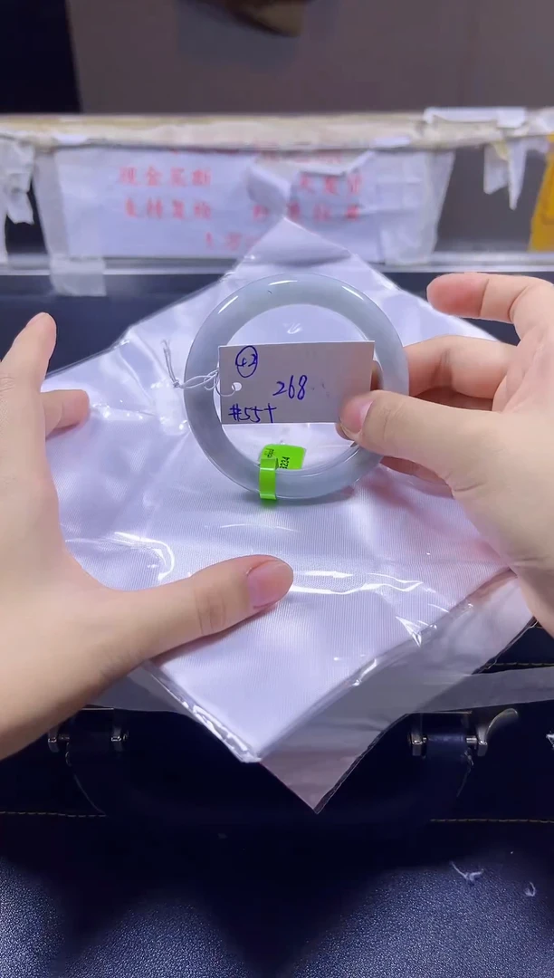 【闪购商品】翡翠手镯未镶嵌A货翡翠手镯团购多样性发货42