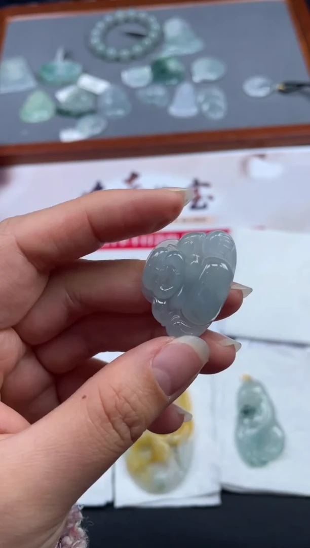 【闪购商品】定制翡翠未镶嵌01-17HDJT0133210