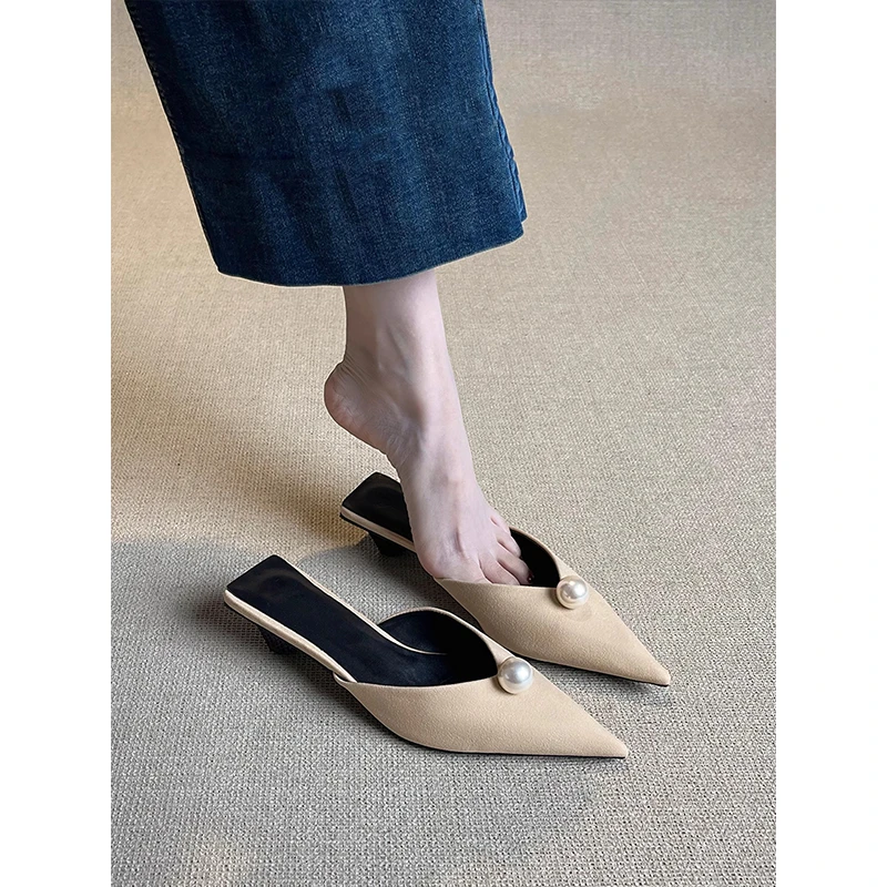 法式低跟尖头一脚蹬包头半拖鞋女2025新款夏季外穿珍珠穆勒凉拖鞋