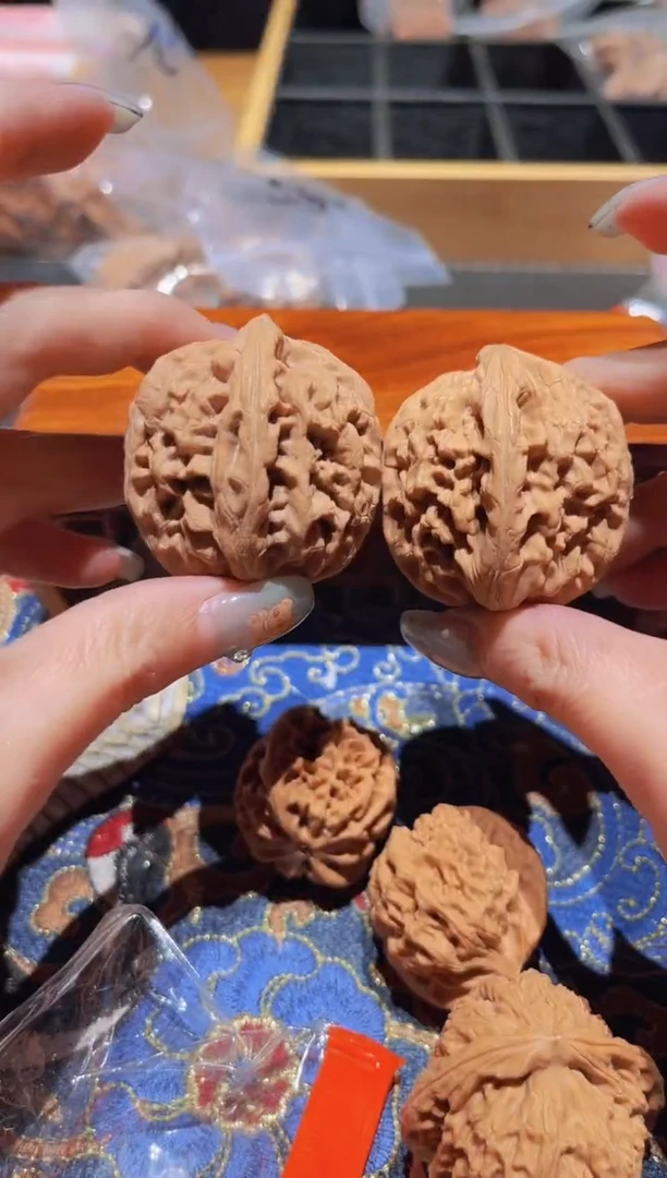 把件文玩核桃156红锦鲤40