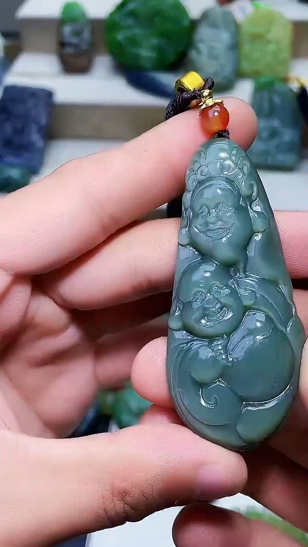 颈饰未镶嵌和田玉1