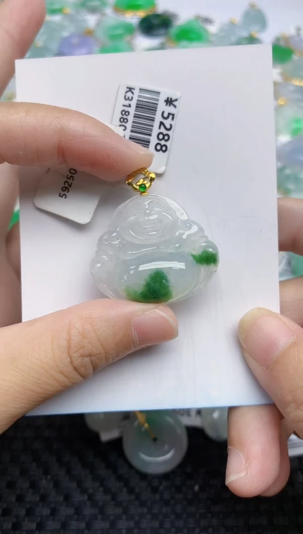 翡翠18K金镶嵌颈饰天然翡翠A货