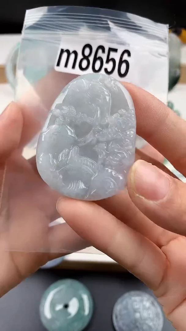 颈饰未镶嵌翡翠天然翡翠吊坠挂件