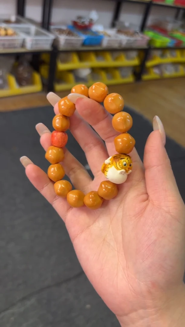 【闪购商品】菩提根/象牙果吊坠 星星猴头老虎